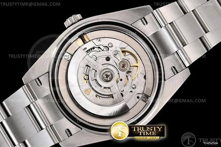 1102 ComfortFit R2DJ0257A – DJ2 41mm 658